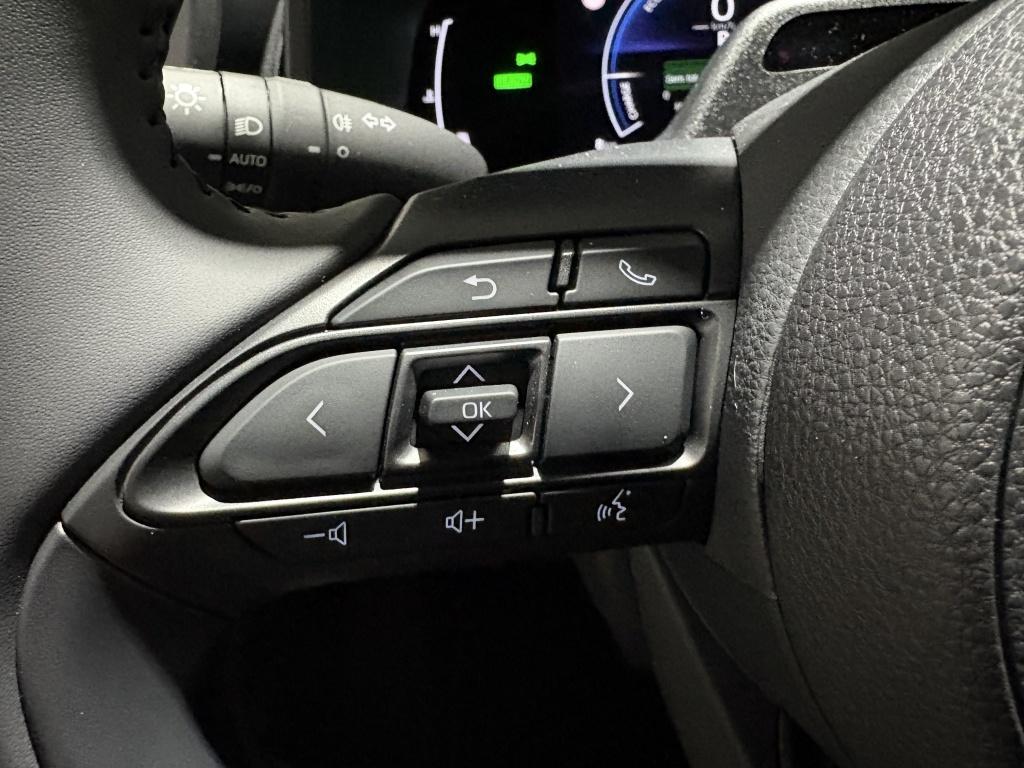 Toyota Aygo x 15 hydrid play | black & white |