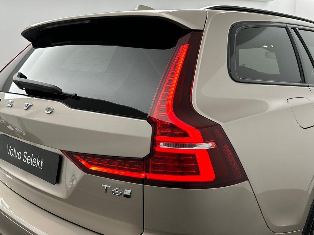 Volvo V60 t6 awd gt plus dark 19"