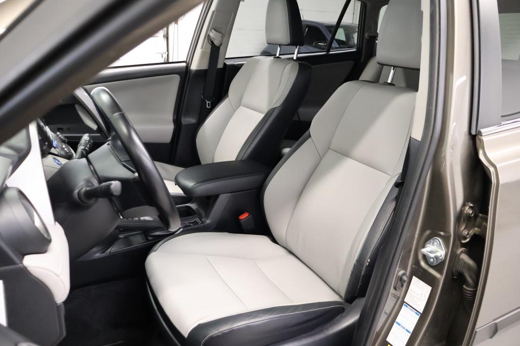 Toyota Rav4 2.5 hybrid awd executive