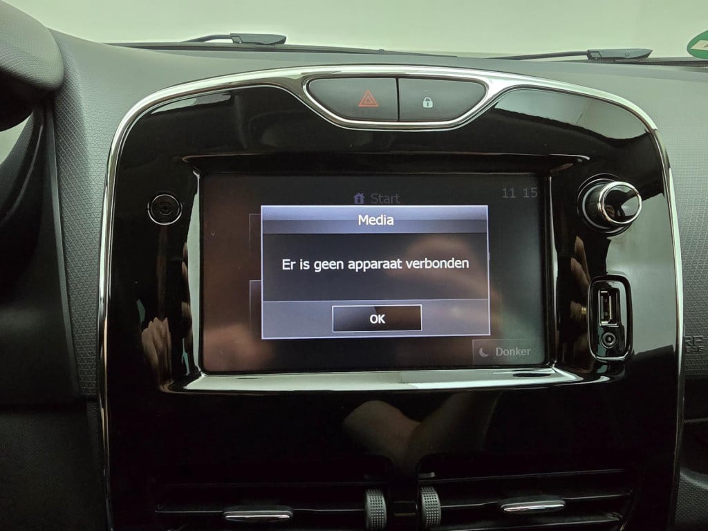 Renault Clio estate occasion kleine stationwagen met trekhaak | tweedehands