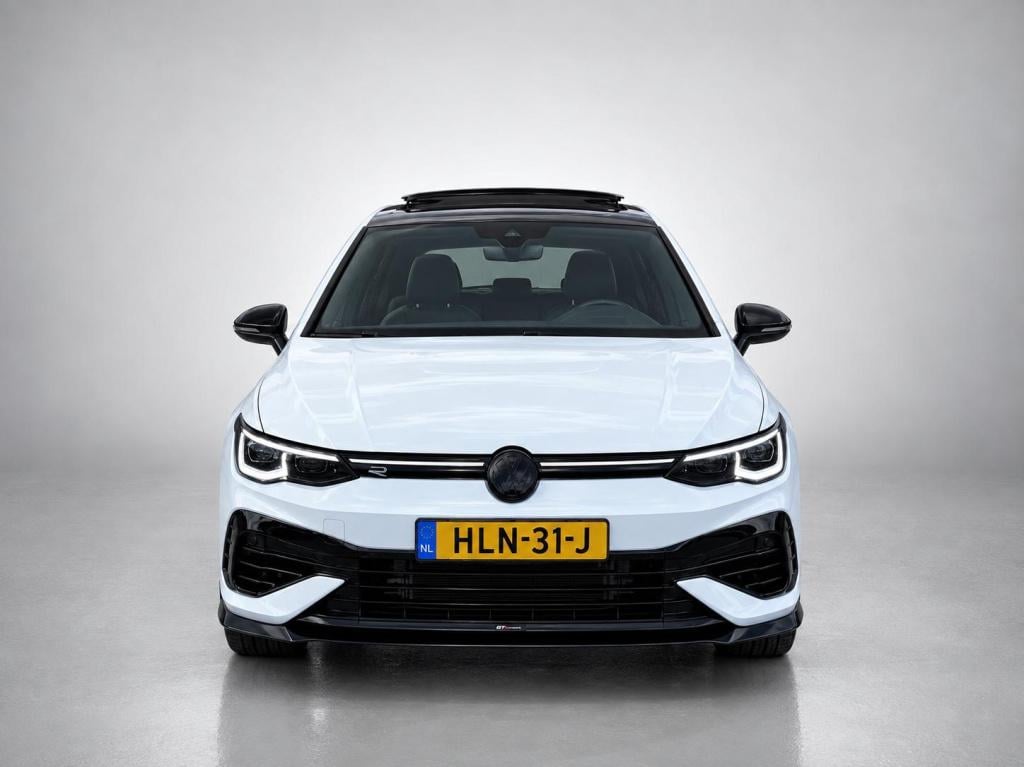 Volkswagen Golf 1.5 etsi r-line business | automaat | panoramadak | 19 inch