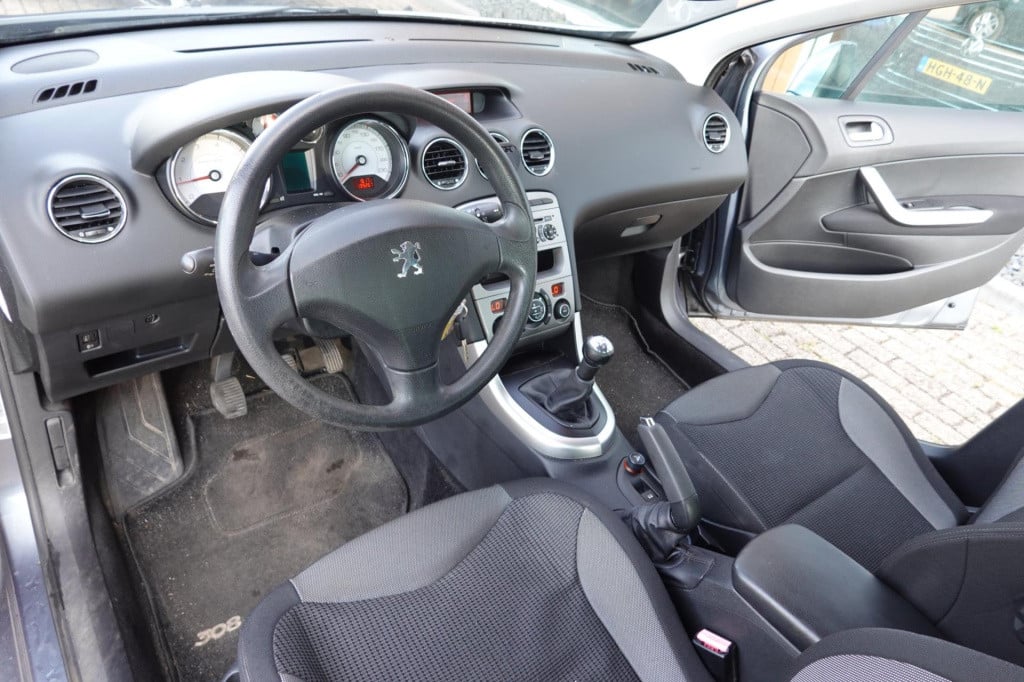 Peugeot 308 1.6 vti xt