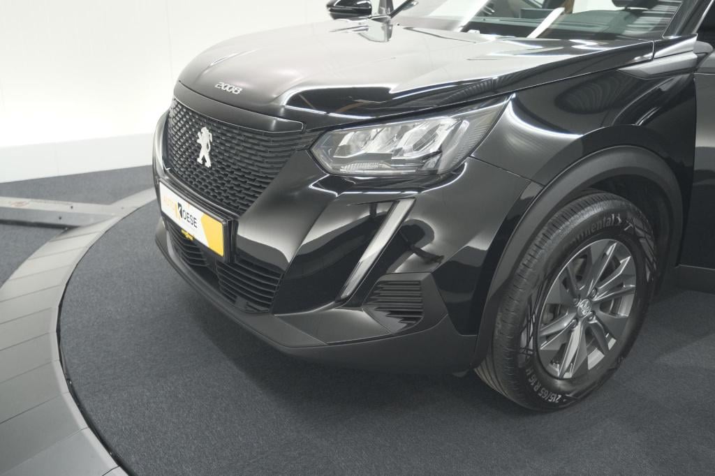 Peugeot 2008 puretech 130 active pack | trekhaak | camera | navigatie | par