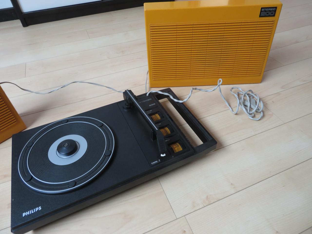 Philips draagbare retro stereo platenspeler