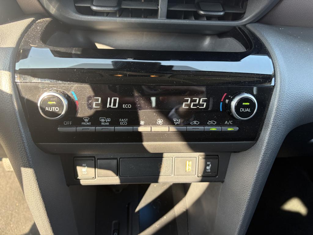 Toyota Yaris Cross 1.5 hybrid executive | cruise | climate | winterpack!