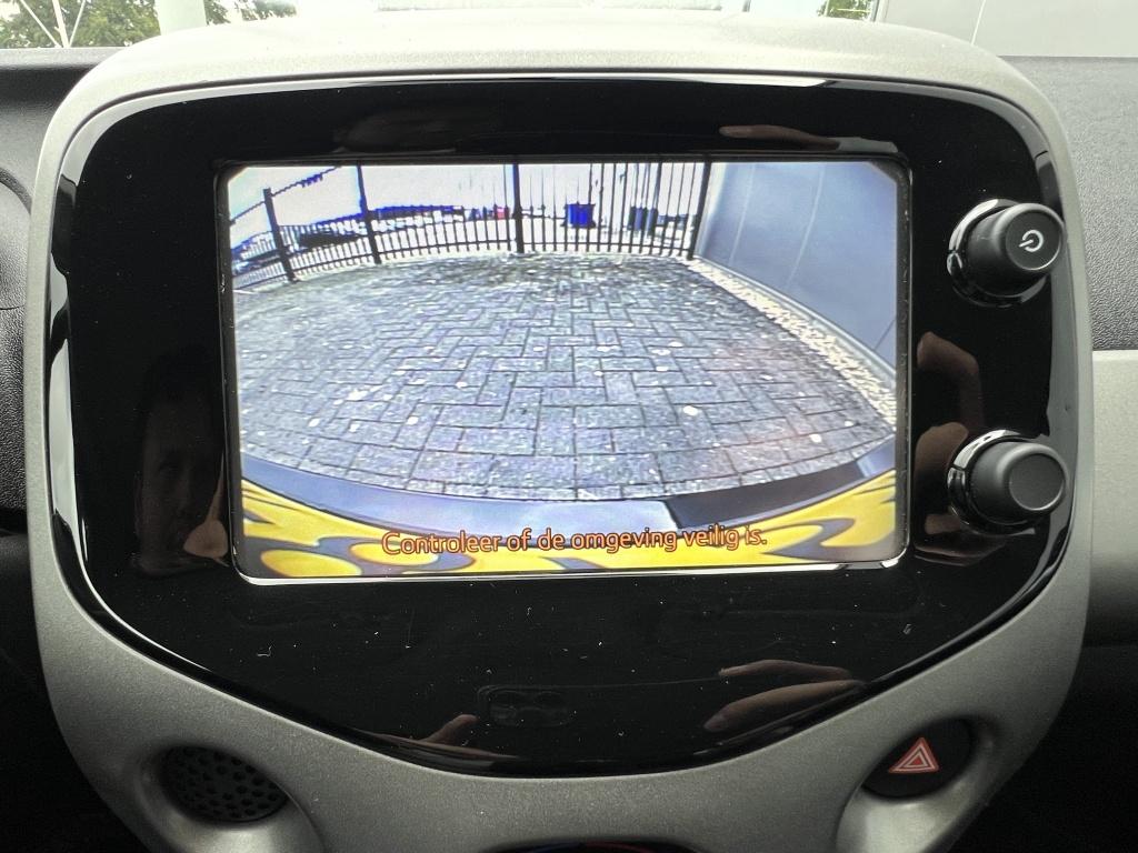 Toyota Aygo 1.0 vvt-i x-play airco | parkeercamera