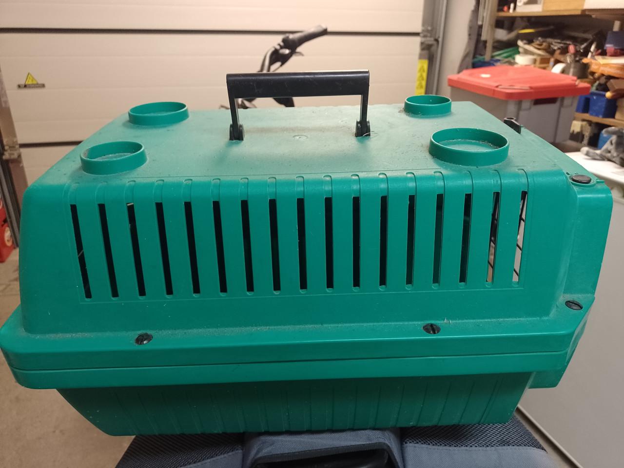 Dieren vervoerkooi gratis