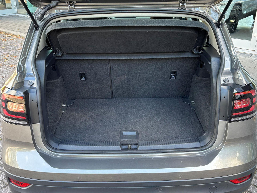 Volkswagen T-cross 1.0 tsi 95pk life|parkeersensoren|carplay|lage kmstand |