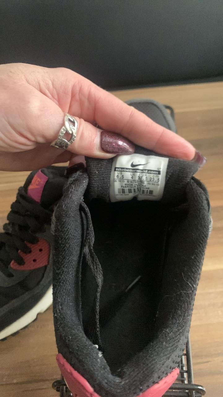 Nike air max 90 maat 37.5