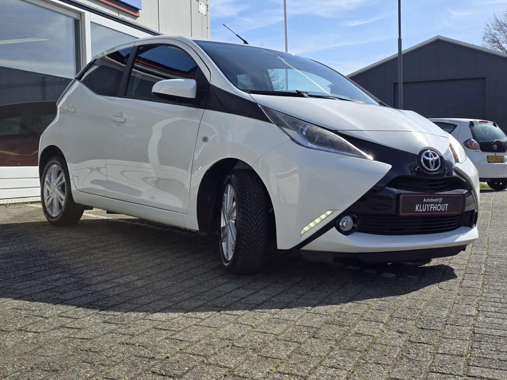 Toyota Aygo 1.0 vvt-i x-sport