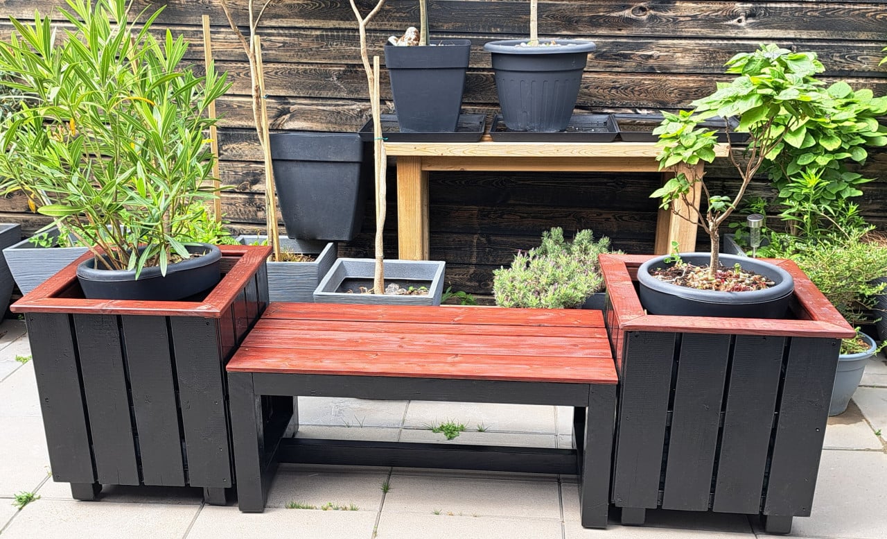 🌞Mooie, stevige tuinbank incl. 2 plantenbakken - strak design🌞