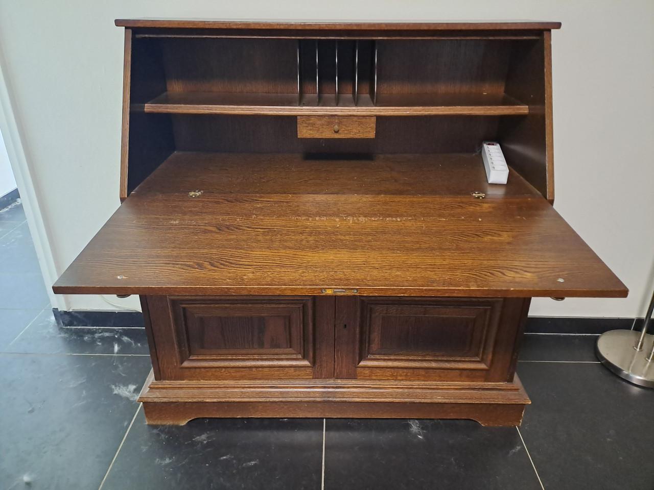 Grote Secretair massief eiken