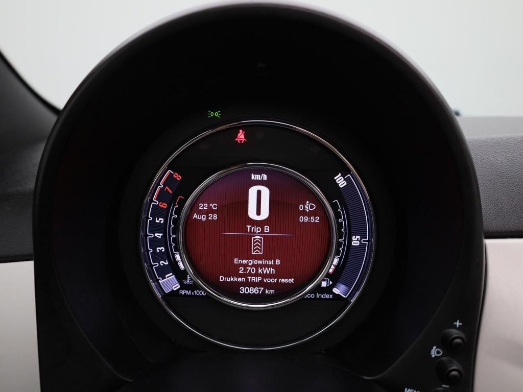 Fiat 500 C 1.0 hybrid star | cabrio | parkeer sensoren | navigatie | half l