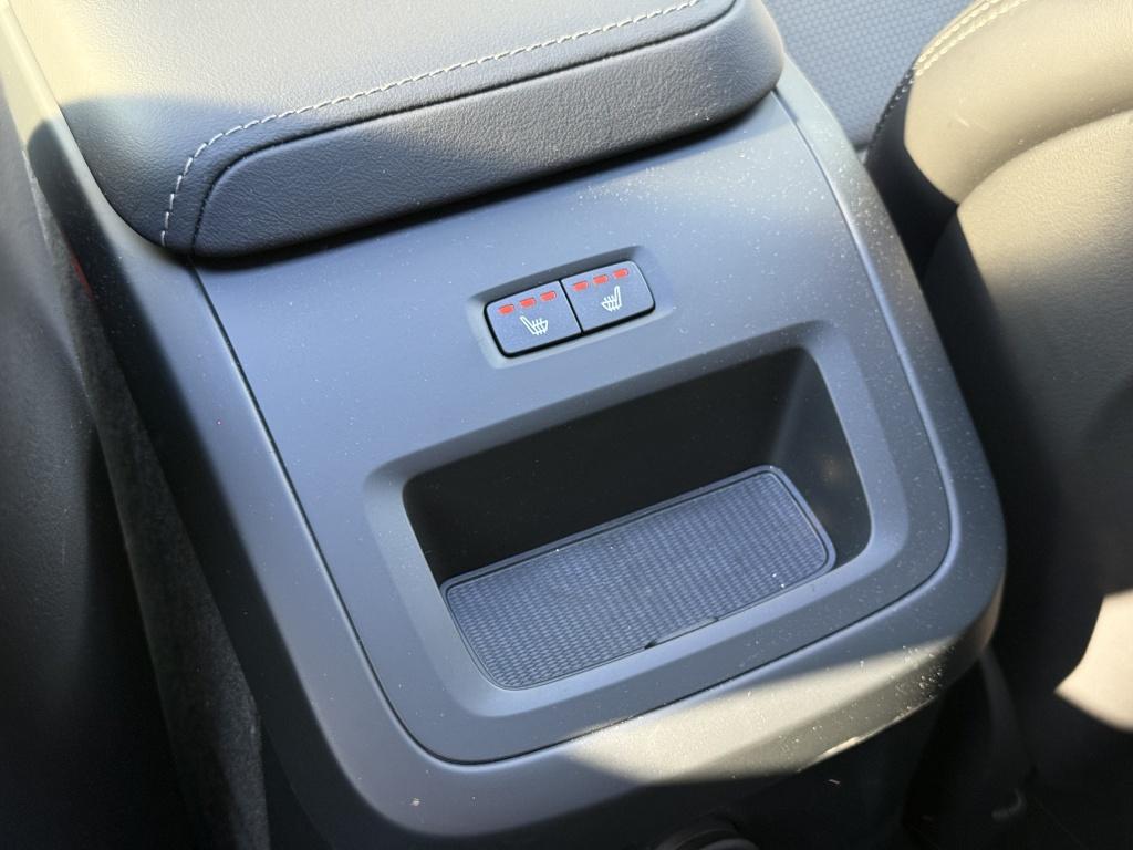 Volvo XC60 t8 455pk recharge ultra black edition| full options! luchtvering