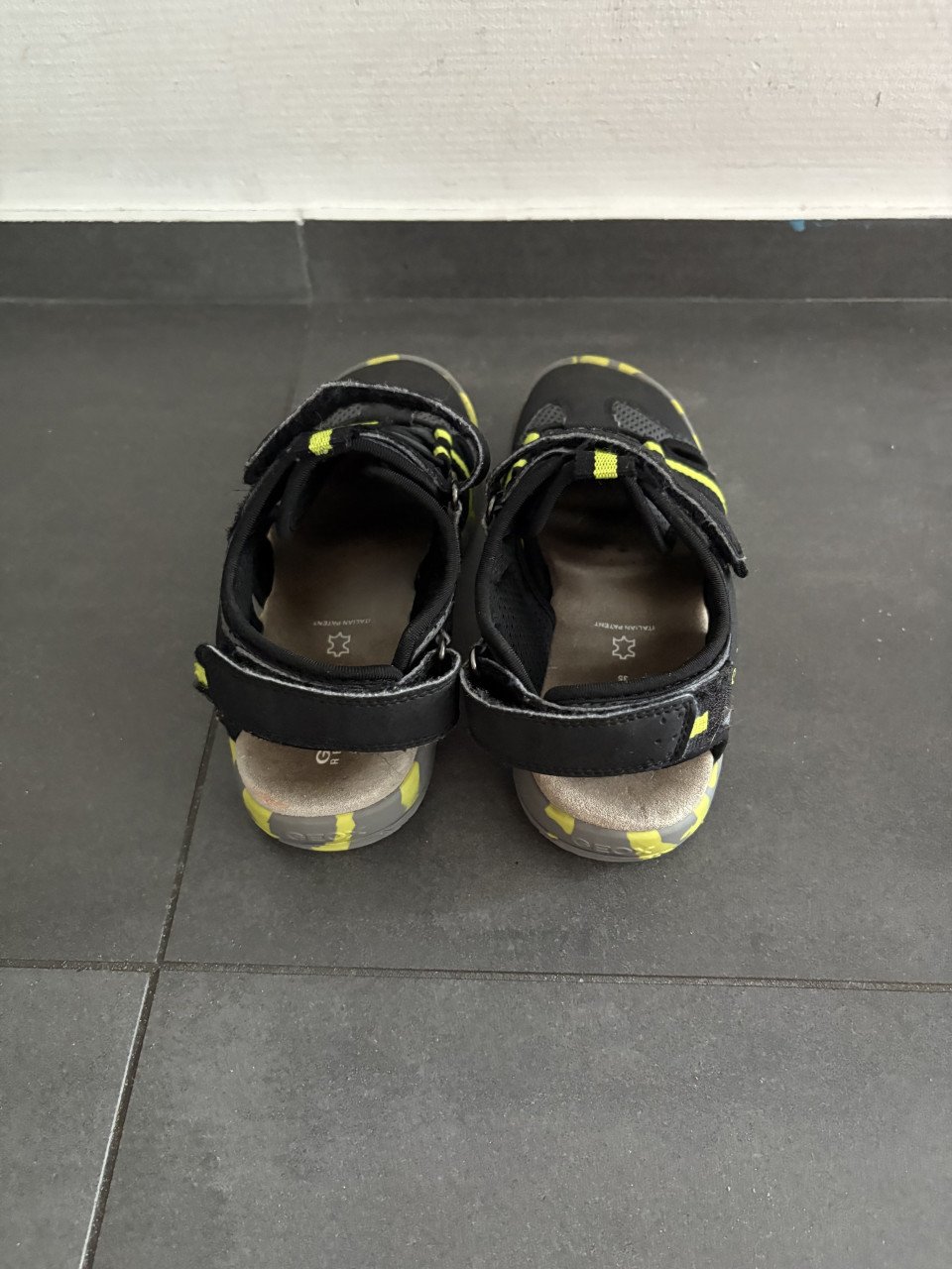 Geox sandalen 35 nieuw!