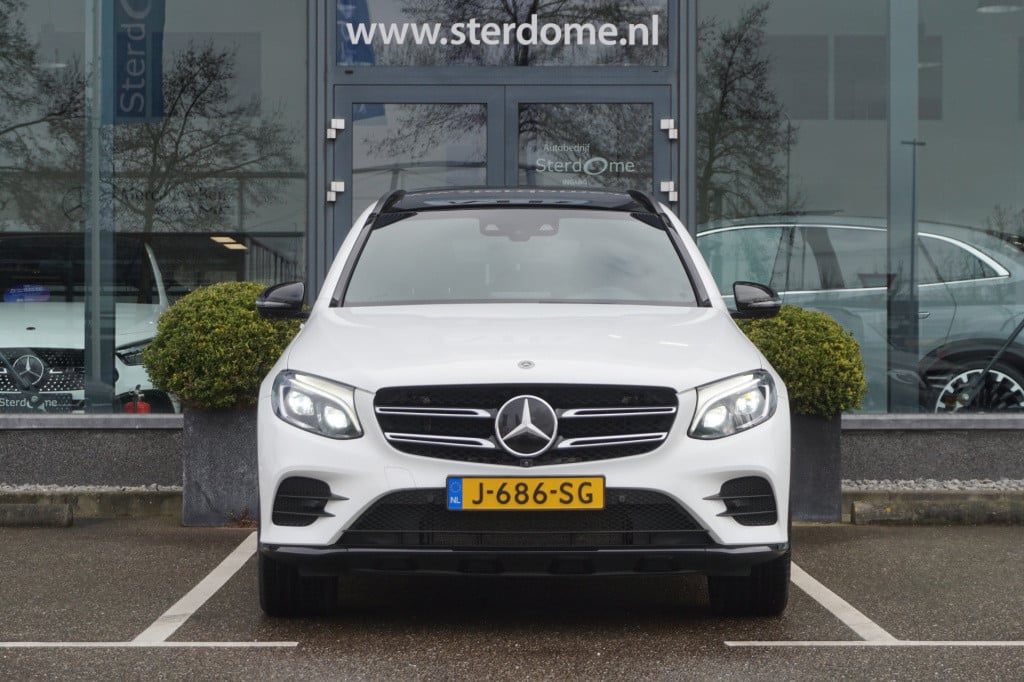 Mercedes-Benz Glc 300 4matic l amg line l 245 pk l panoramadak l burmester 
