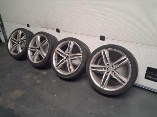 Velgen set 19 inch 5x100