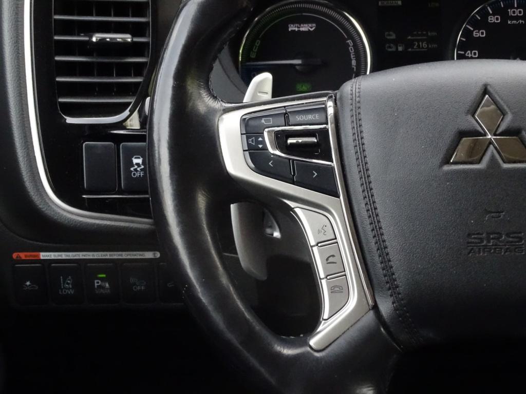 Mitsubishi Outlander 2.0 phev instyle+ schuif-/kanteldak | stoel-/stuurverw