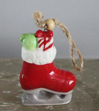 Stenen schaats hanger