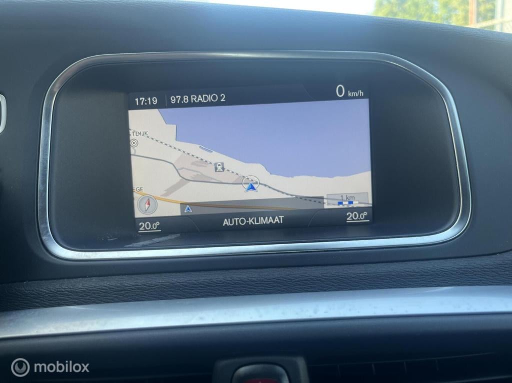 Volvo V40 1.6 t3 momentum