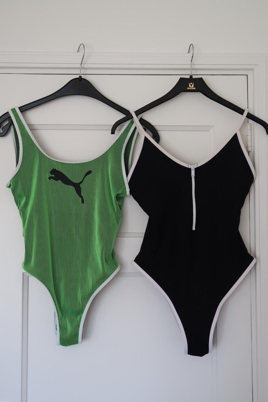 Badpakken 2 stuks z.g.a.n. maat M voor €5,00 per stuk