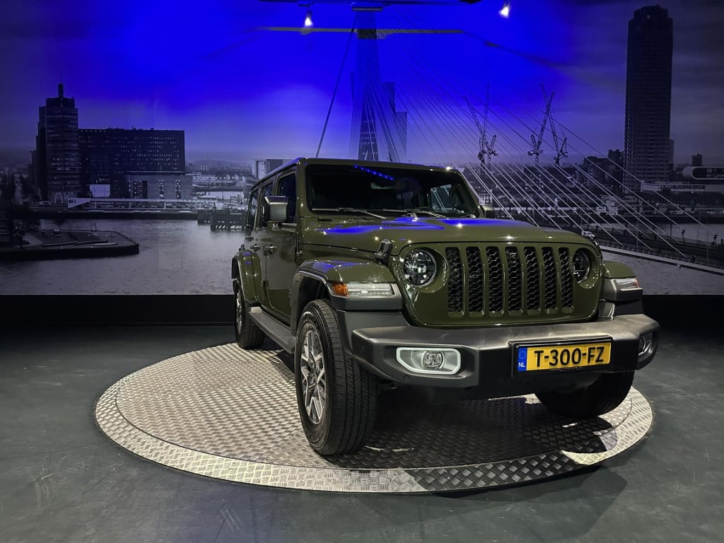 Jeep Wrangler unlimited 4xe 380 sahara *acc*camera*leer*sarge green clear c