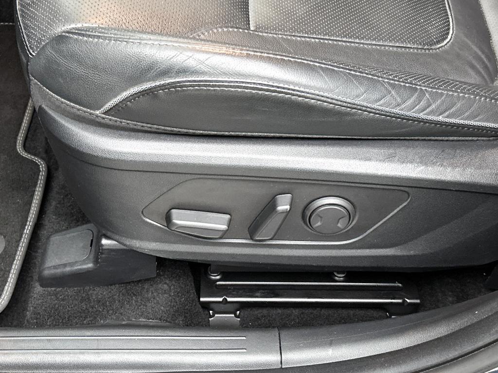 Hyundai Tucson 1.6 t-gdi phev premium 4wd automaat stoel/stuur verwarming |