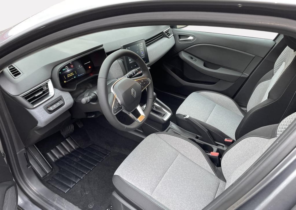 Renault Clio 1.6 e-tech full hybrid 145 evolution - pack navigation