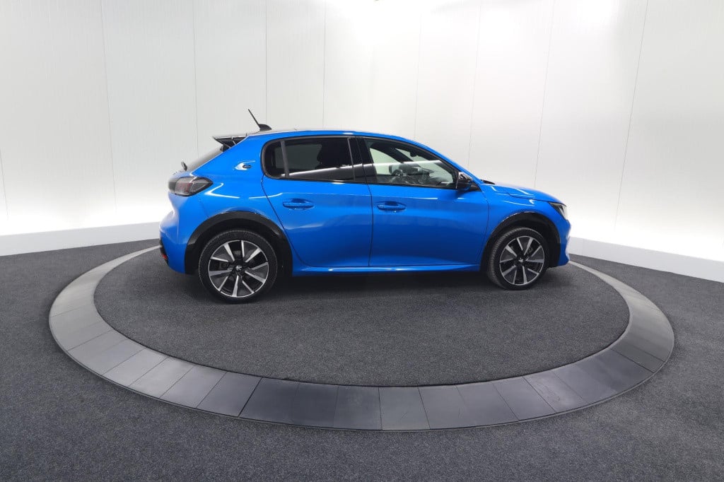 Peugeot 208 ev gt pack 50 kwh | 3 fase | camera | panoramadak | dodehoekdet