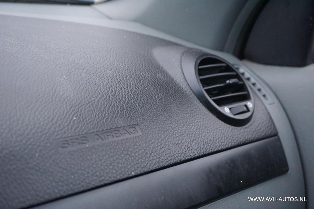 Daewoo Lacetti 1.6-16v style