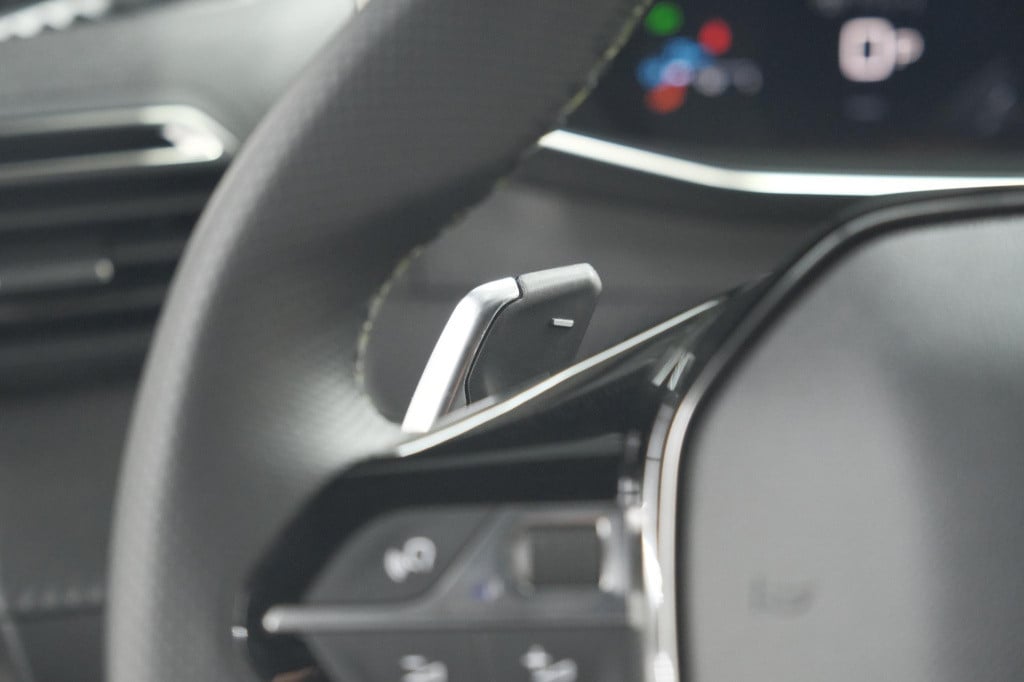 Peugeot 2008 puretech 130 eat8 gt | 360 camera | adaptieve cruise control |