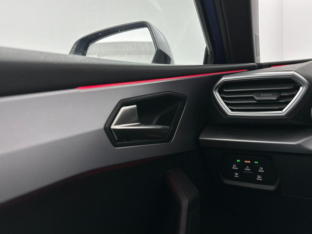 Seat Leon fr business 1.5 tsi ehybrid 150 kw / 204 pk statio