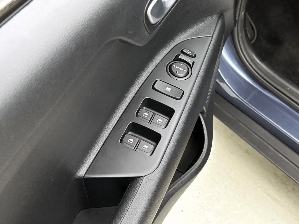 Kia Stonic 1.0 t-gdi mhev dynamicplusline | climate control | camera | appl
