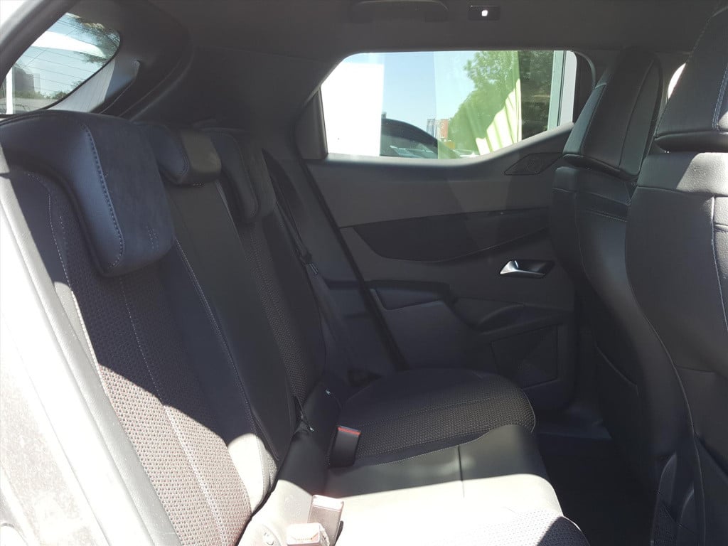 Ds Ds 3 crossback 1.2 puretech 130pk aut performance line