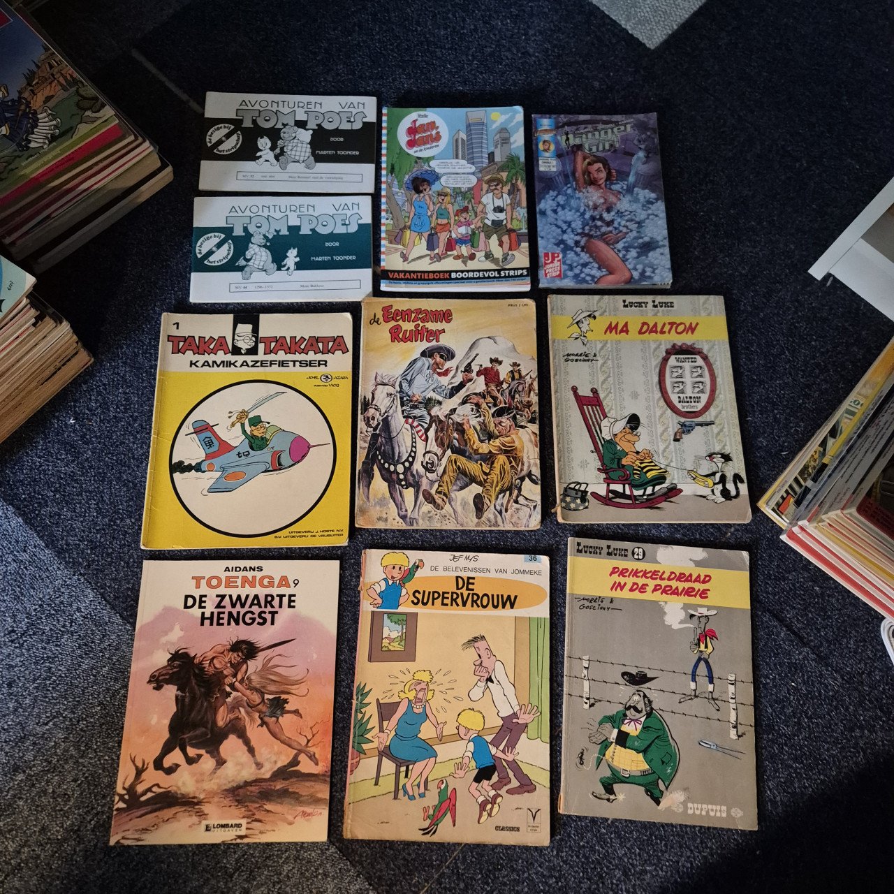 Grote stapel strips