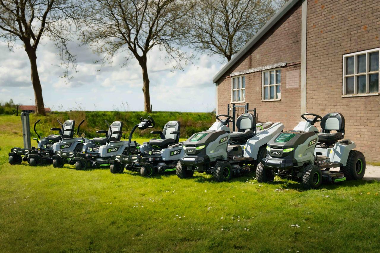 EGO zero turn accu zitmaaier 107cm