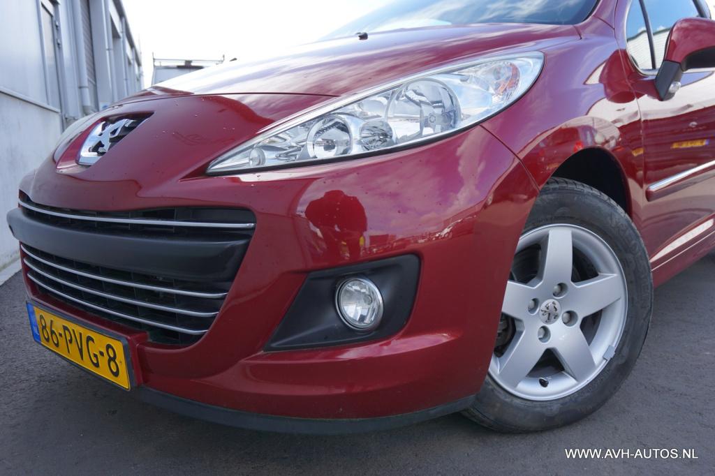 Peugeot 207 1.4 vti style, 21.000 km, uniek!!