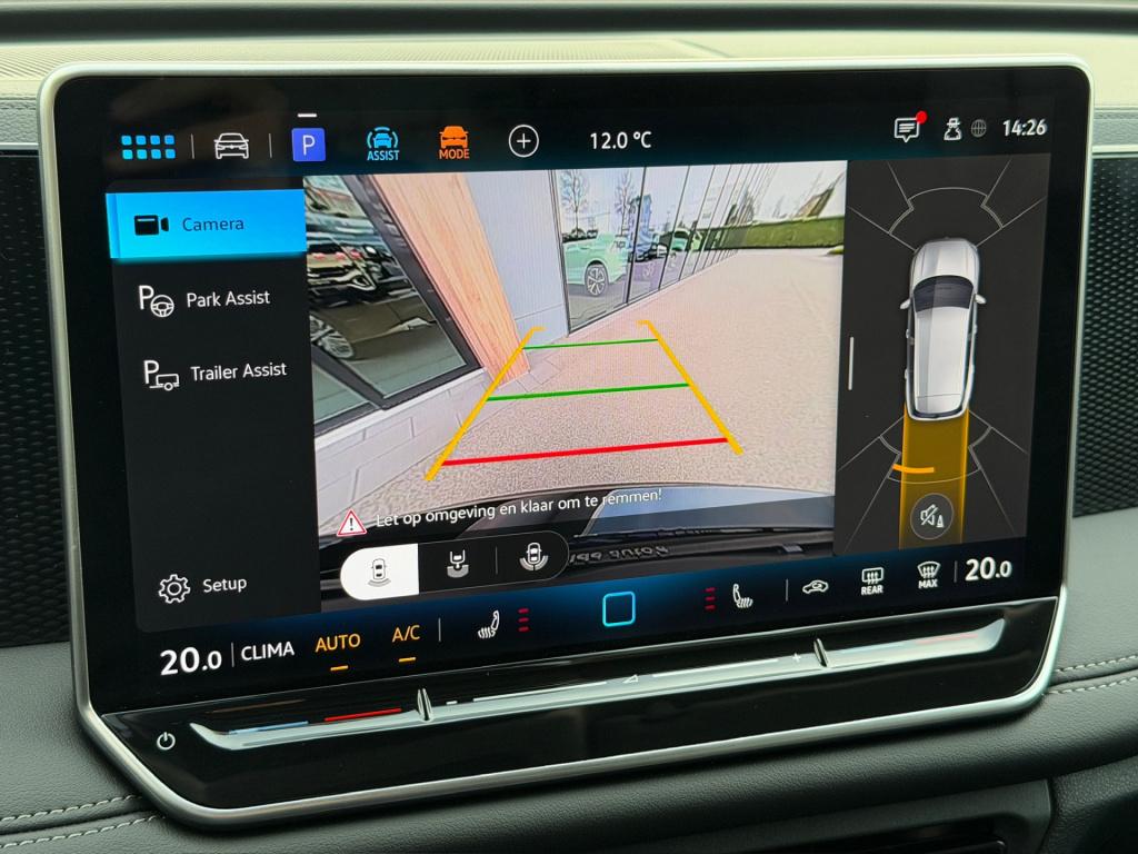 Volkswagen Tiguan 1.5 etsi life | camera | trekhaak | dode hoek | rijklaar 