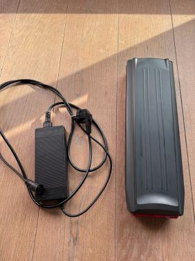 Gazelle Innergy fietsaccu 36V 13,6Ah 490Wh + oplader