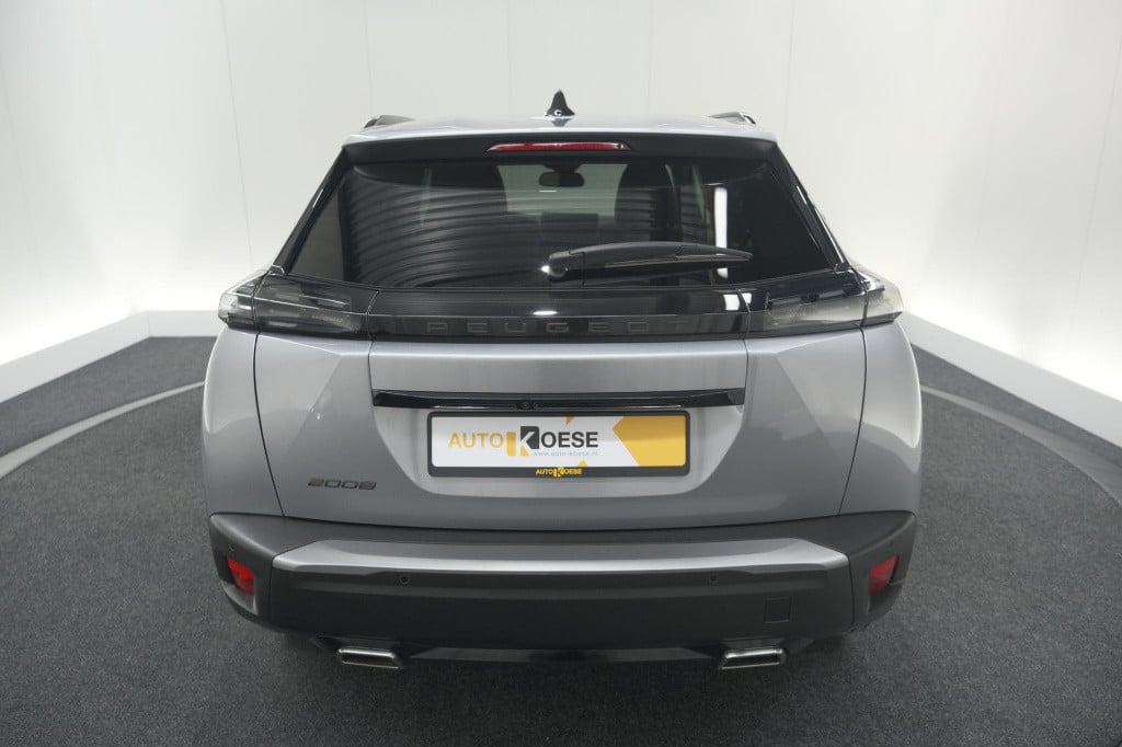 Peugeot 2008 puretech 130 eat8 allure | camera | navigatie | parkeersensore