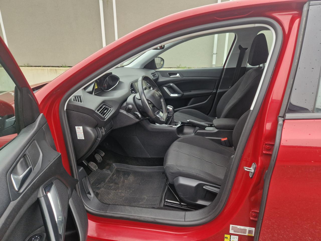 Peugeot 308 1.2 VTi Active