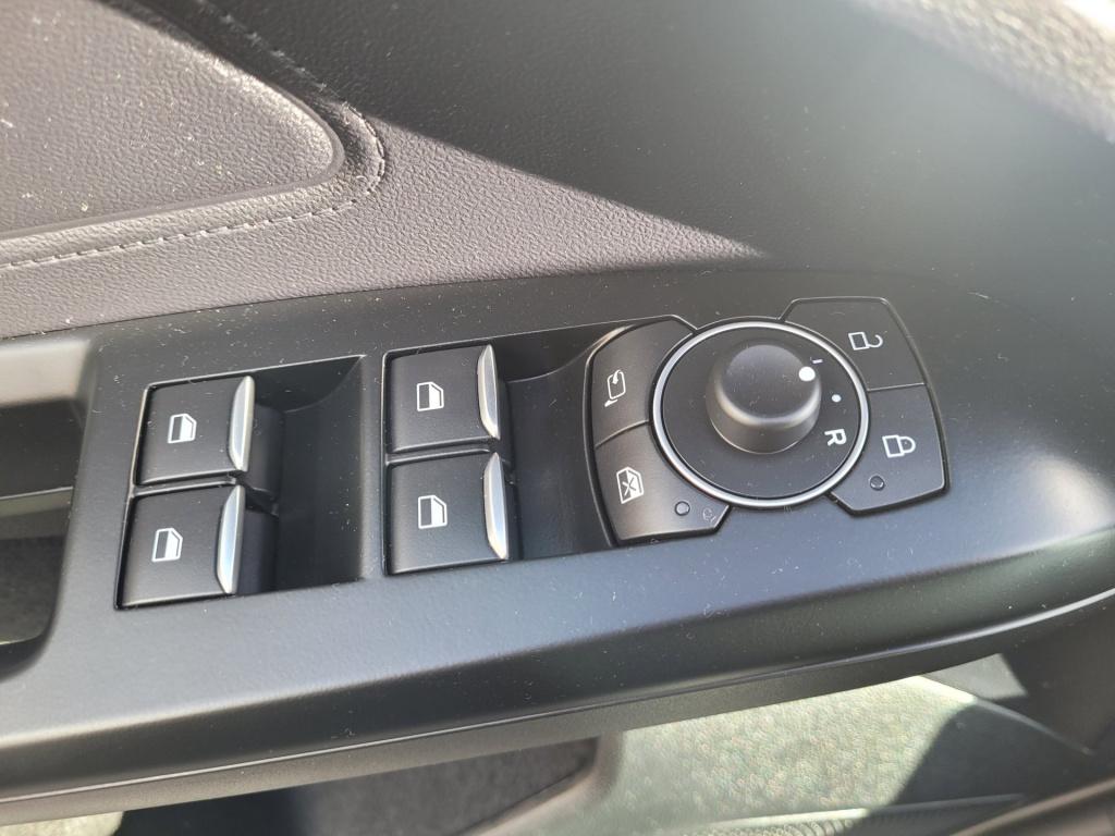 Ford Focus 1.0 ecoboost hybrid st line x automaat 125pk