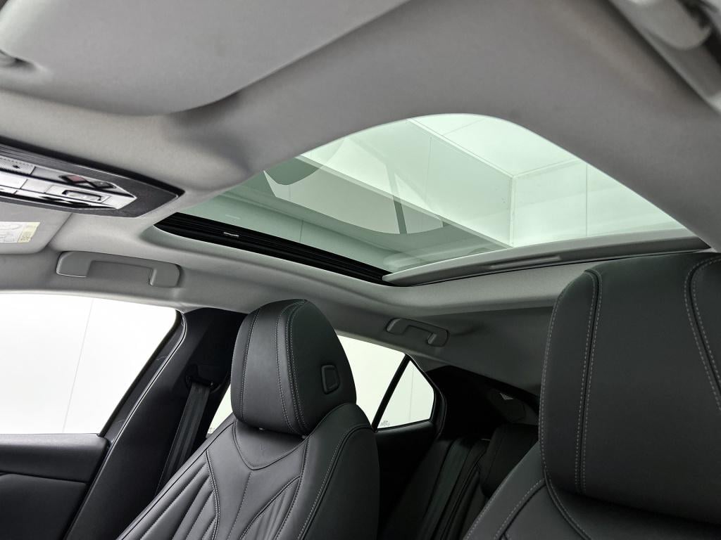 Ds Ds 4 e-tense 225pk automaat rivoli cross | rijklaar | schuifdak | adapti