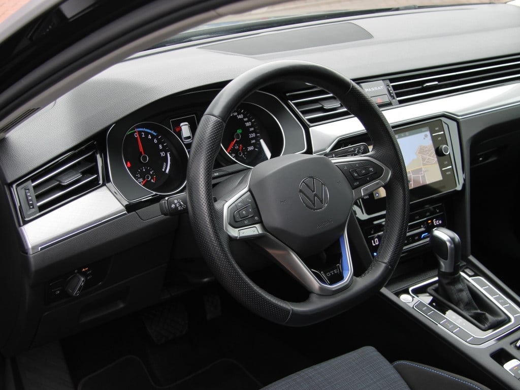 Volkswagen Passat variant 1.4 tsi phev gte 218pk | matrix led | camera