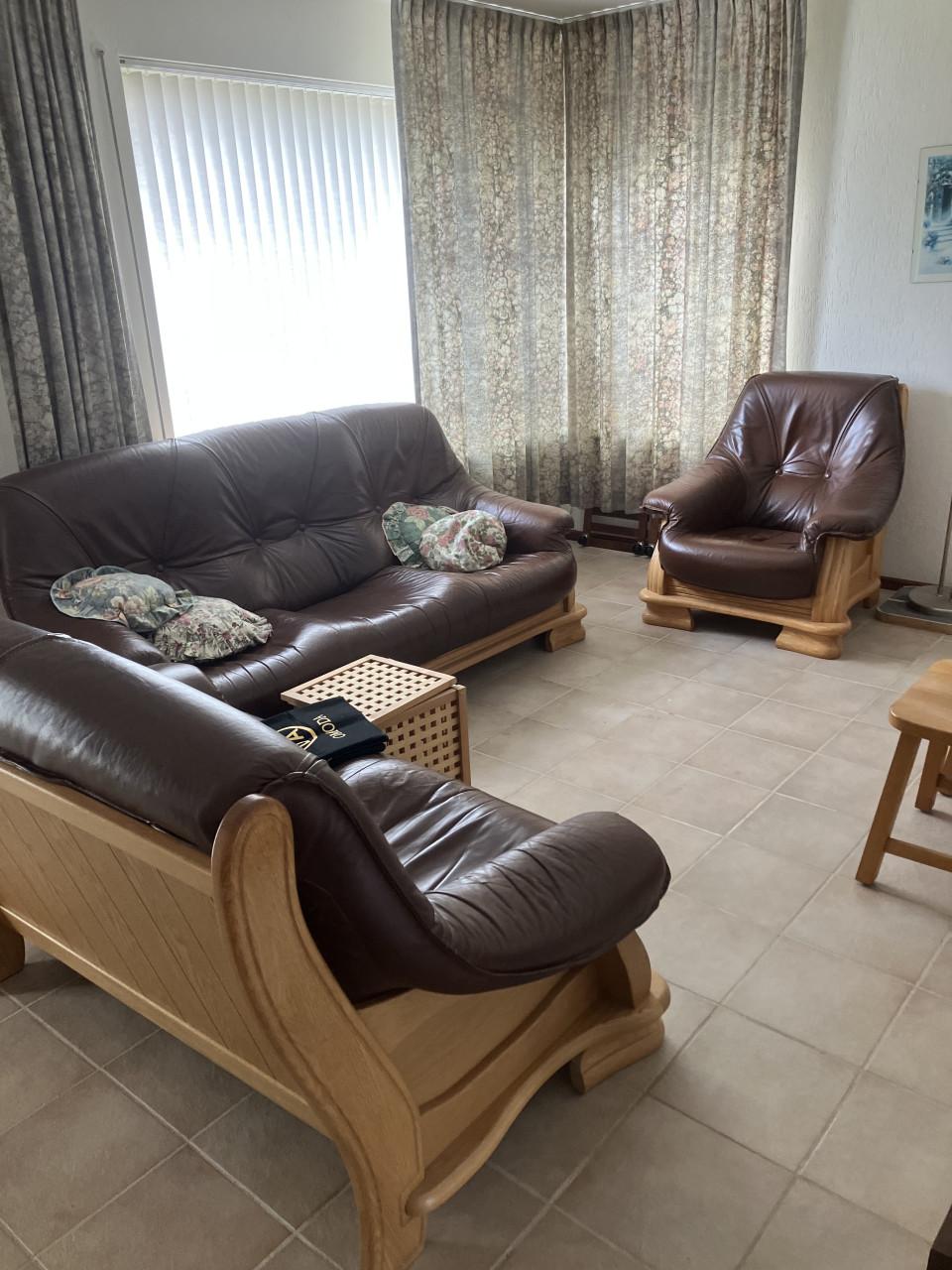 Bankstel leder / blank eiken