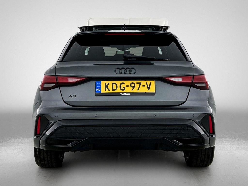 Audi A3 sportback 45 tfsi e s edition competition | automaat | panoramadak 