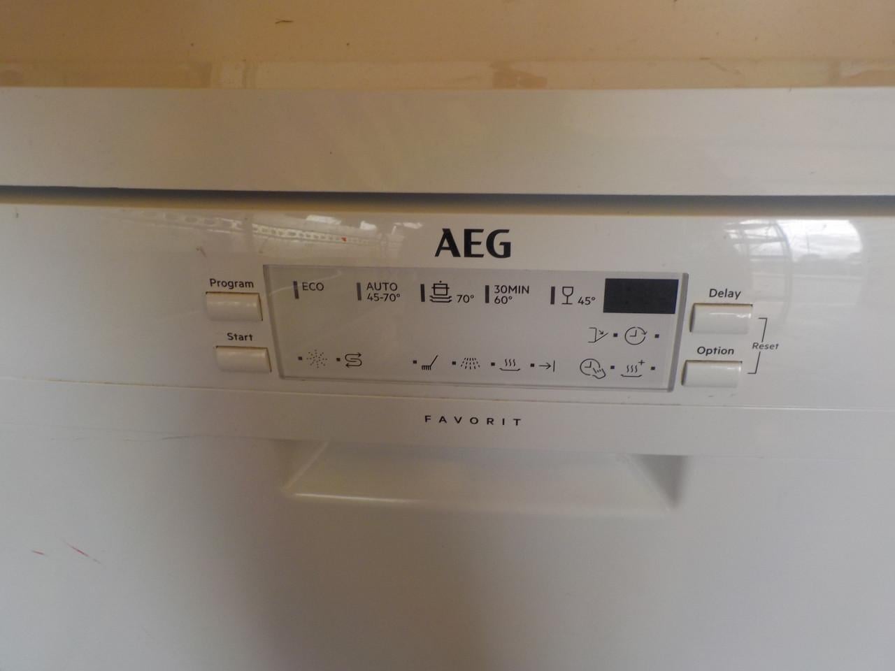 In goede staat AEG vaatwasser