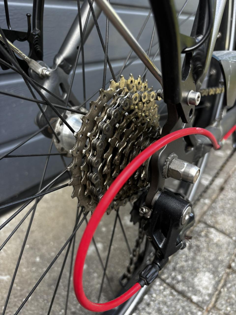 Prachtige Gazelle Vento Sportive dames- sportfiets D53 (27 versnellingen)
