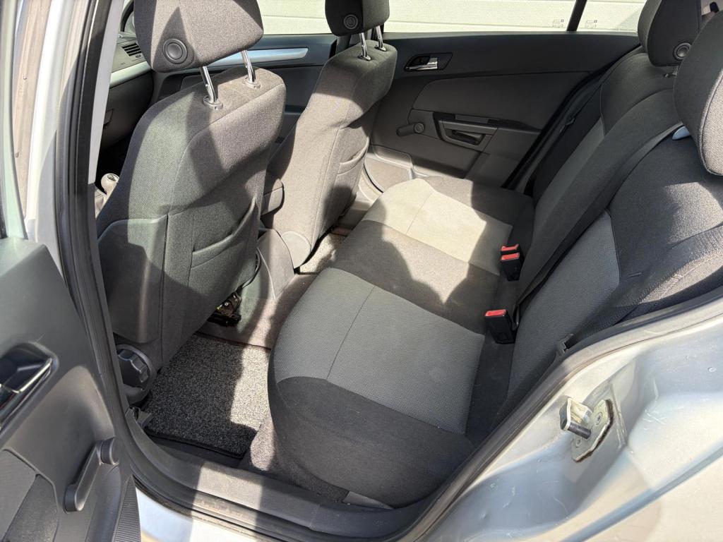 Opel Astra 1.6 edition/2e eigenaar/airco/cruise control/lichtmetaal/trekhaa