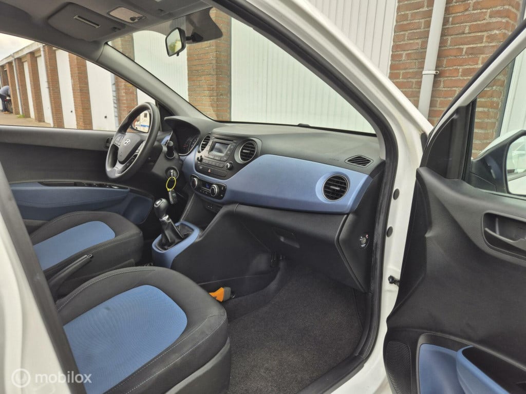 Hyundai I 10 1.0i / origineel nl / airco / cruise control / nieuwe apk